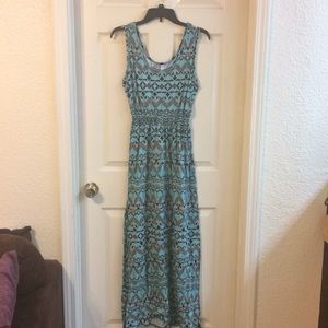 Large Xhilaration maxi dress
